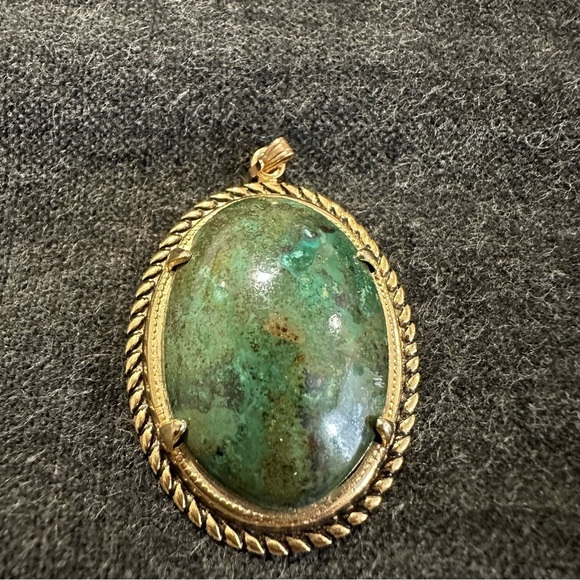 Vintage Green Agate Pendant - Picture 1 of 5